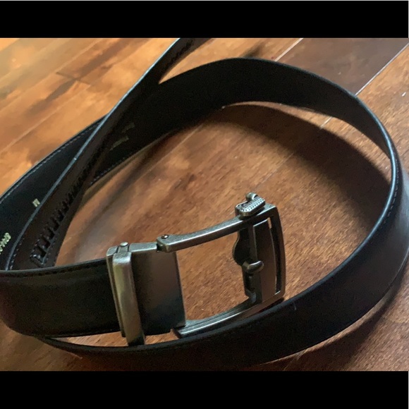 Black medium belt - Picture 4 of 4